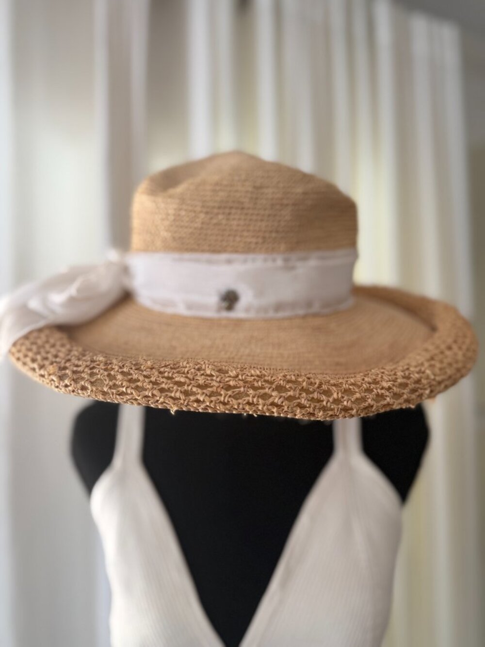 Tommy Bahama Hat - Picture 2 of 6